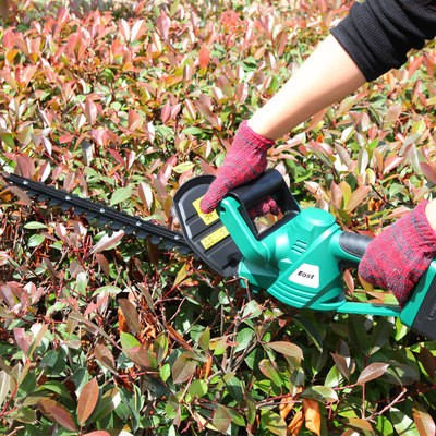 伊司達(dá)電動綠籬機(jī)鋰電充電式修枝剪家用修枝機(jī)粗枝剪綠籬剪ET1406