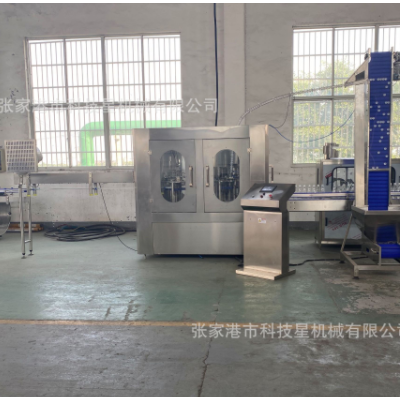 礦泉水純凈水洗瓶灌裝旋蓋3合1生產(chǎn)線 全自動(dòng)灌裝機(jī)全套生產(chǎn)線