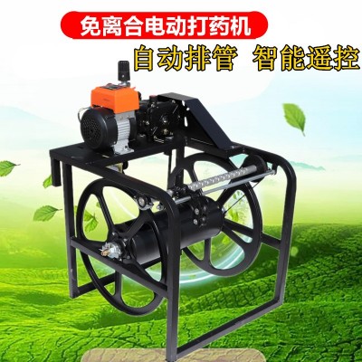 廠家直供農(nóng)用48V60V電三輪遠(yuǎn)程遙控自動收卷管高壓電動噴霧打藥機