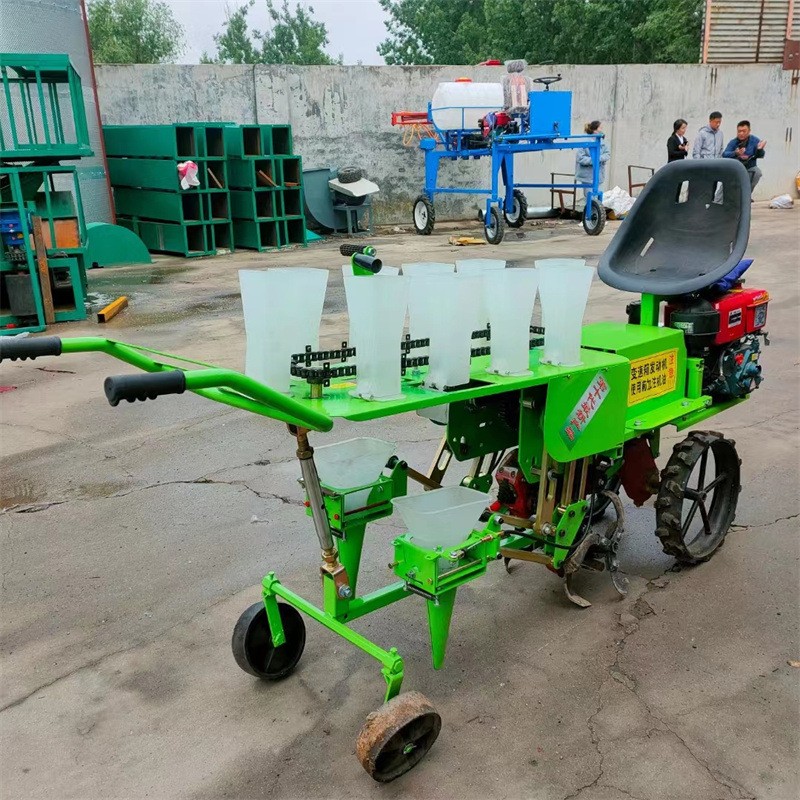 單行雙行辣椒移栽機(jī) 乘坐式自走式辣椒移栽機(jī) 秧苗移栽插苗機(jī)