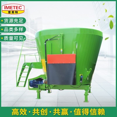 銷售立式固定攪拌機 畜牧養(yǎng)殖草料粉碎混料機 tmr飼料攪拌機