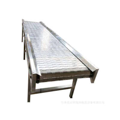 鏈板輸送機(jī)小型輸送帶流水線電動(dòng)傳送帶傳動(dòng)機(jī)械設(shè)備制作工期短