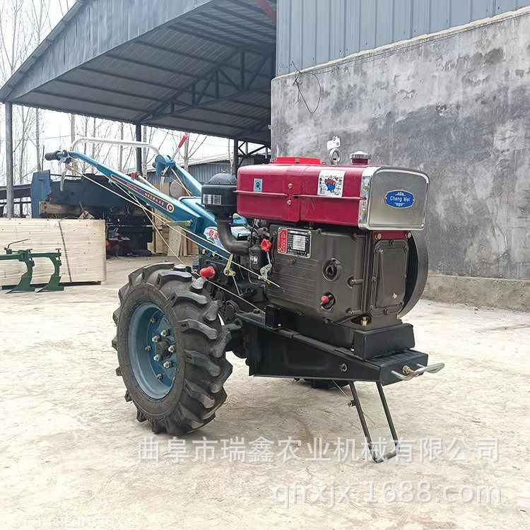 手扶拖拉機(jī)細(xì)節(jié)圖片