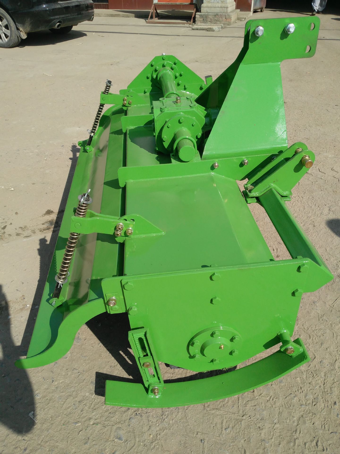 1GLN-160側(cè)傳旋耕機(jī)