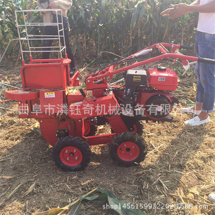 玉米 收獲粉碎機(jī) (49)