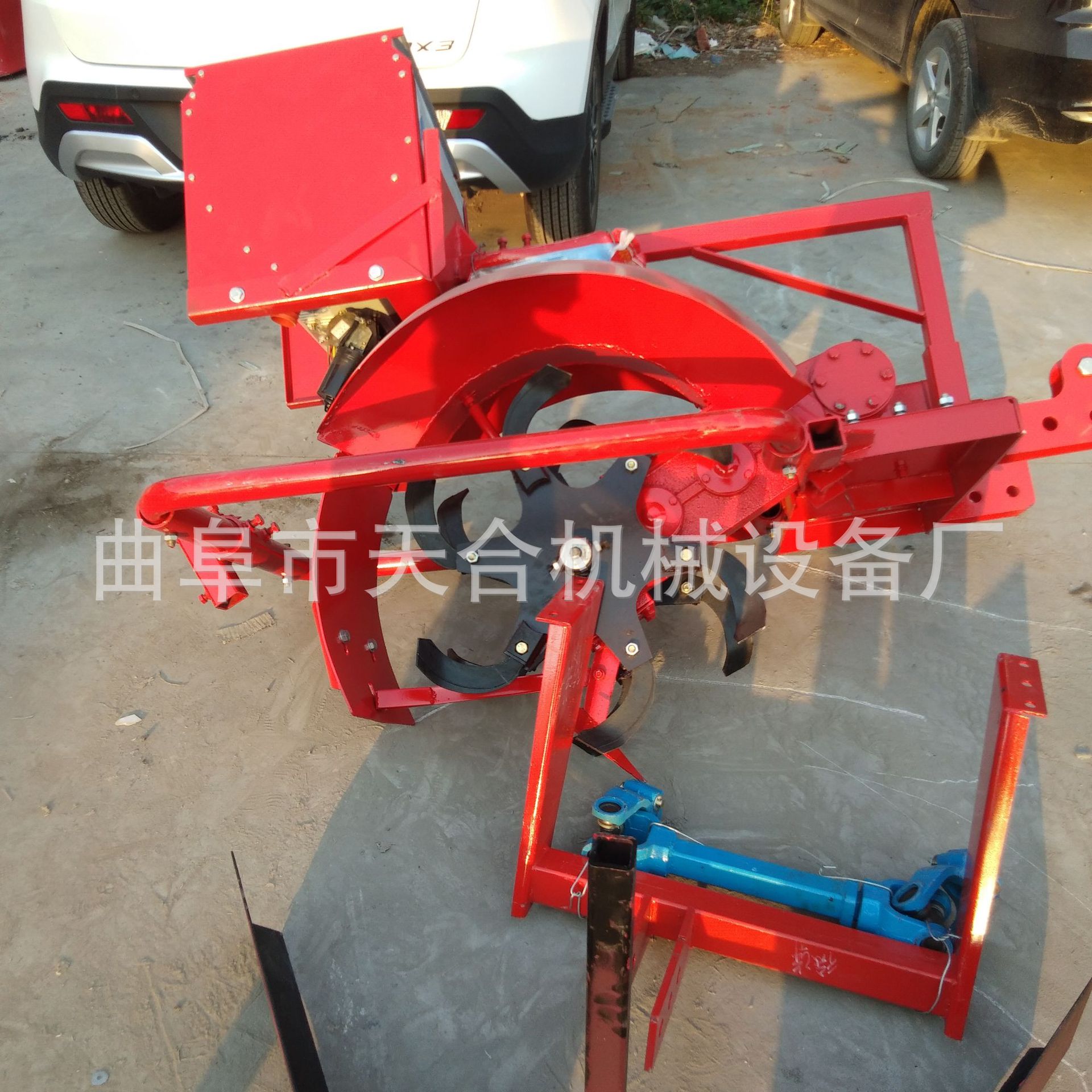 開溝施肥機0.jpg