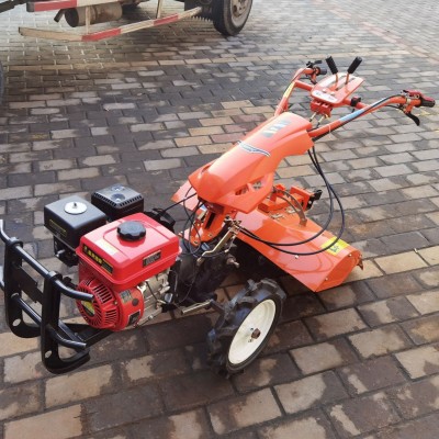 【定制】旋耕機(jī) 四驅(qū)旋耕機(jī) 多功能四驅(qū)手扶旋耕機(jī)
