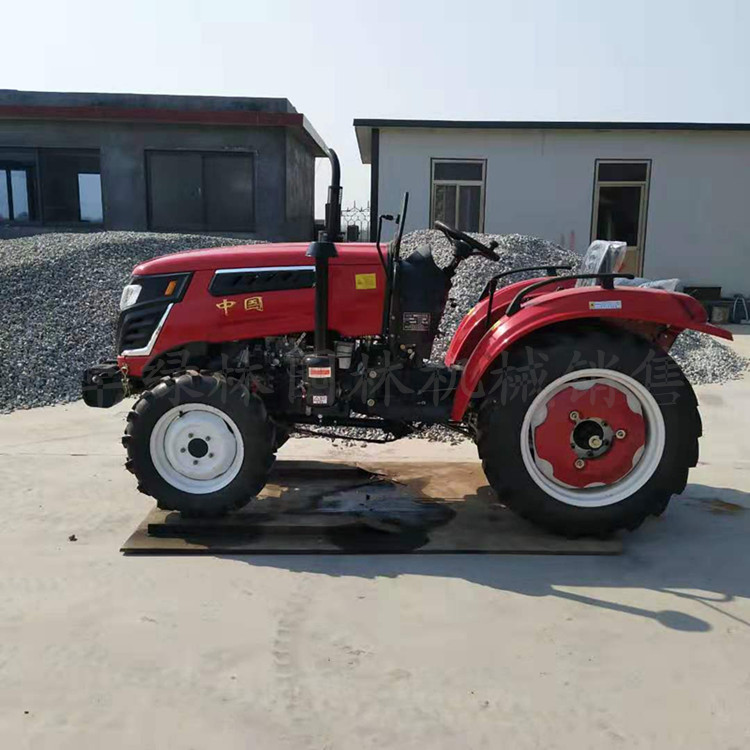 404 平地用四輪拖拉機