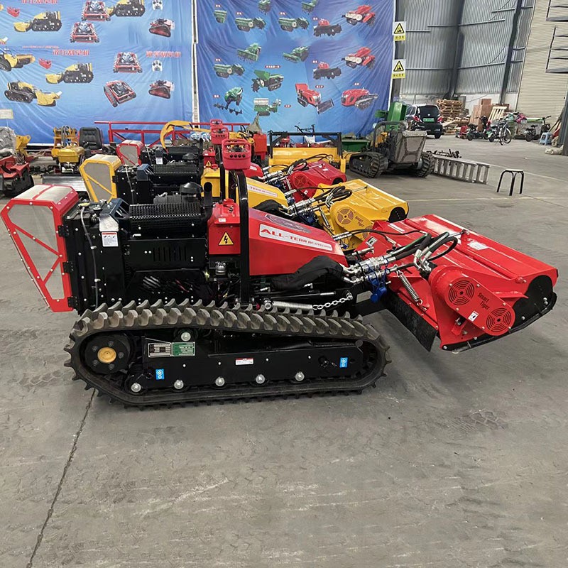 全地形遙控砍荒機(jī)高速公路履帶護(hù)坡墾荒機(jī) 遙控60度拓荒設(shè)備