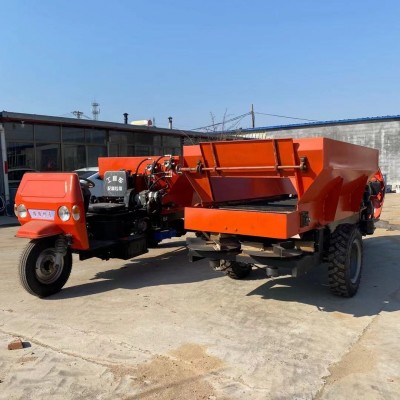 內(nèi)蒙農(nóng)牧場(chǎng)牛羊糞拋糞機(jī) 農(nóng)家顆粒肥撒肥機(jī) 農(nóng)田大棚撒糞車