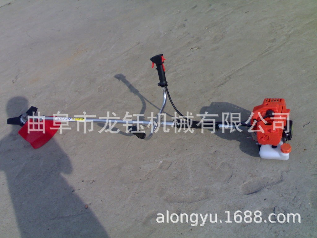 新型四沖程背負(fù)式松土微耕機(jī) 新款園林綠化草坪修剪割草機(jī)