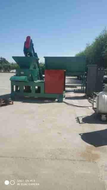 高濕玉米精細化粉碎設(shè)備青貯玉米粉碎機發(fā)酵喂豬源頭解決飼料無抗