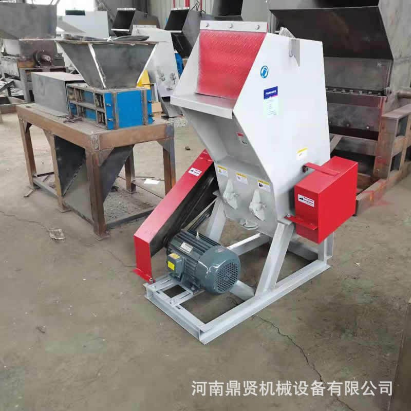 600型塑粉粉碎機(jī) 水果筐粉碎機(jī)設(shè)備 礦泉水瓶破碎機(jī)