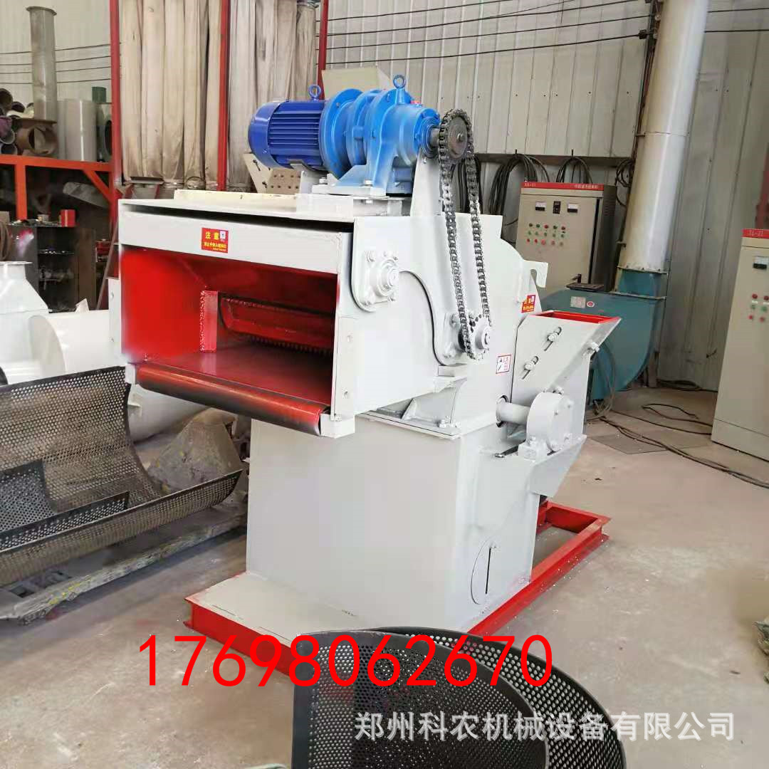 強(qiáng)制進(jìn)料粉碎機(jī)