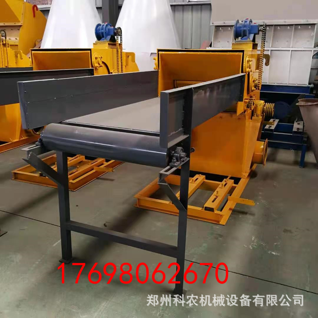 強(qiáng)制進(jìn)料粉碎機(jī)