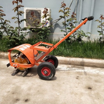 新型農(nóng)用除草機電動鋤草機小型開荒開溝松土充電式