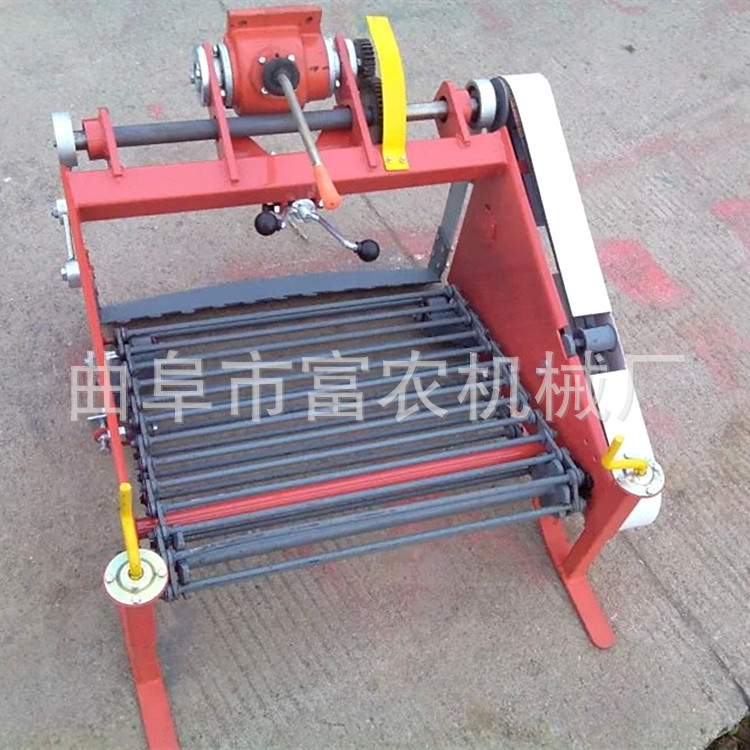 土豆收獲機(jī).