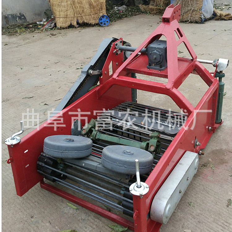 土豆收獲機(jī)