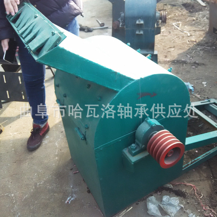 大型豆餅粉碎機(jī)