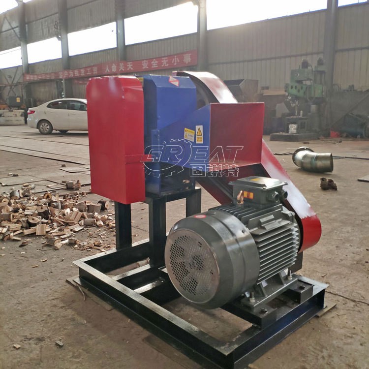 樹枝切斷機(jī) 塑料管切斷機(jī) 原木斷料機(jī) 大型原木鋸斷設(shè)備