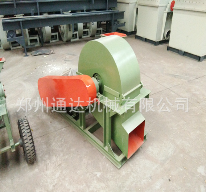 供應(yīng)木材打碎機(jī) 木頭粉碎機(jī) 刀片式雜木粉碎機(jī)
