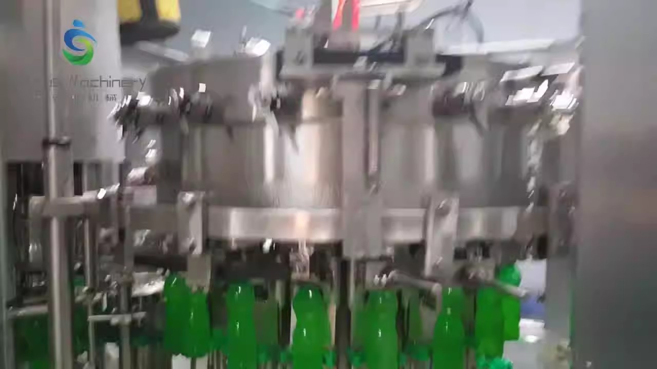 含汽碳酸飲料灌裝機(jī) 三合一灌裝機(jī)械設(shè)備 可灌水、碳酸飲料等