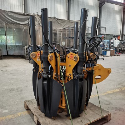 勤鑫履帶一體式挖樹機(jī) 苗圃滑移裝載機(jī) 道路綠化小型挖樹供應(yīng)