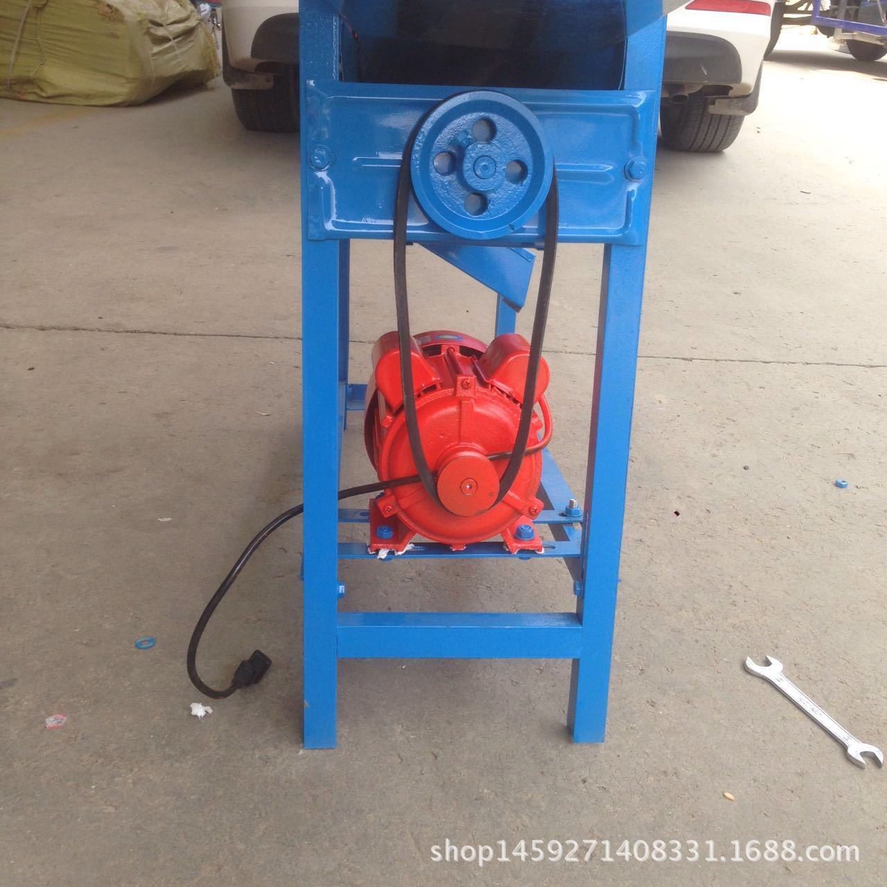 新款掛擋式玉米脫粒機(jī)