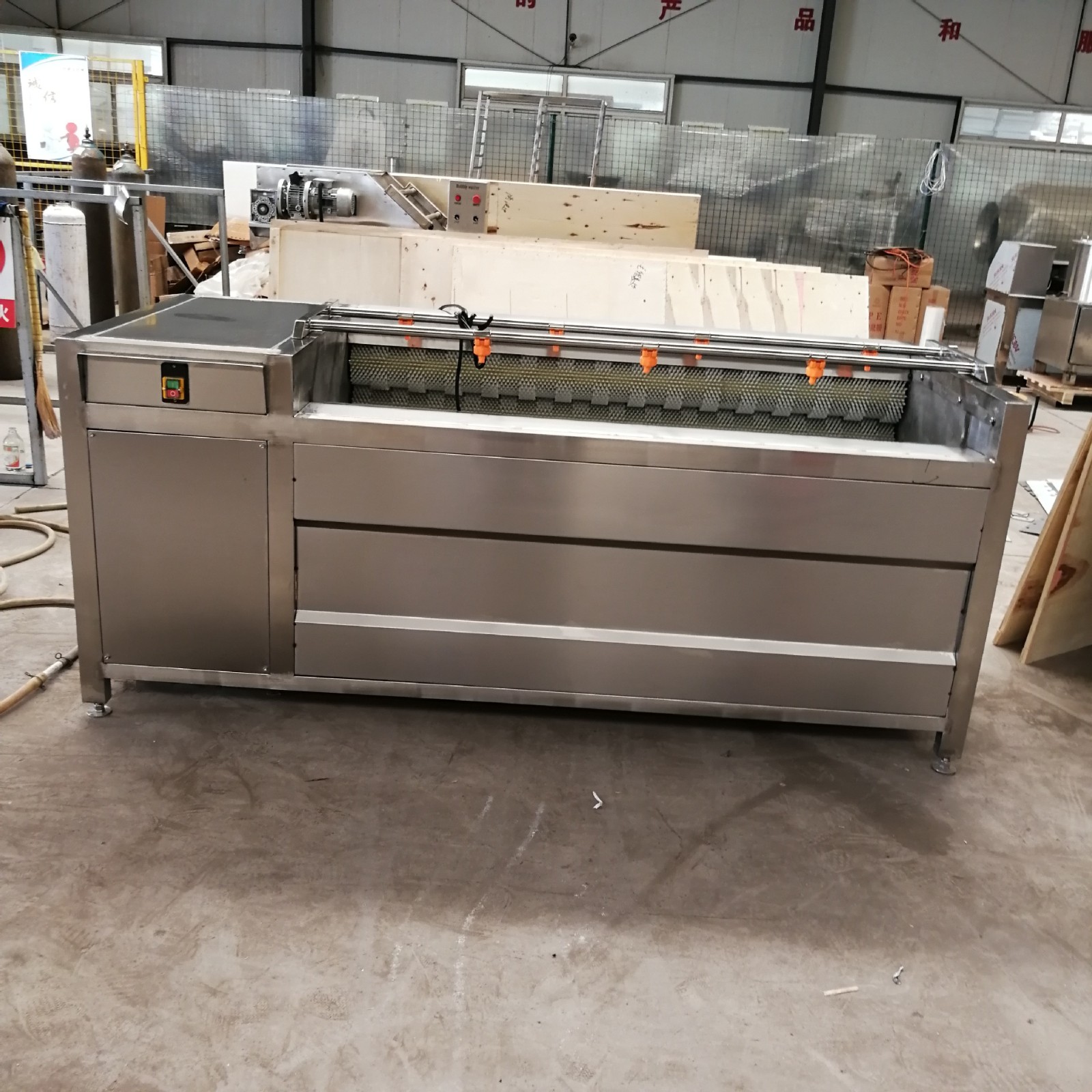 不銹鋼脫魚(yú)鱗機(jī) 毛輥去鱗設(shè)備 淡水魚(yú)去魚(yú)鱗機(jī) 海魚(yú)去鱗清洗機(jī)