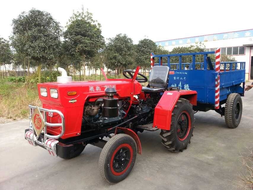 機械質(zhì)保一年四驅(qū)四輪拖拉機