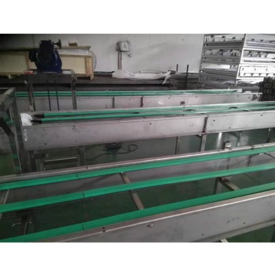 帶式輸送機(jī)定制 小型皮帶機(jī) 吉宏川輸送設(shè)備生產(chǎn)廠家