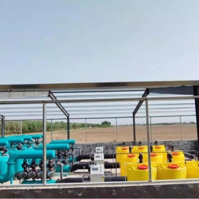 全自動多通道遠程控制便攜式智能水肥機 智慧農(nóng)業(yè)水肥機