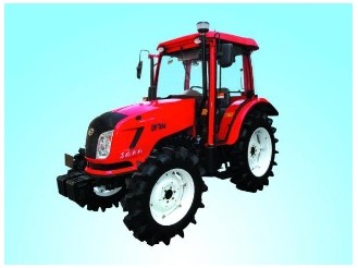 東風(fēng)704輪式拖拉機