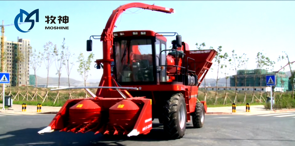 牧神4YZB-5自走式玉米聯(lián)合收獲機