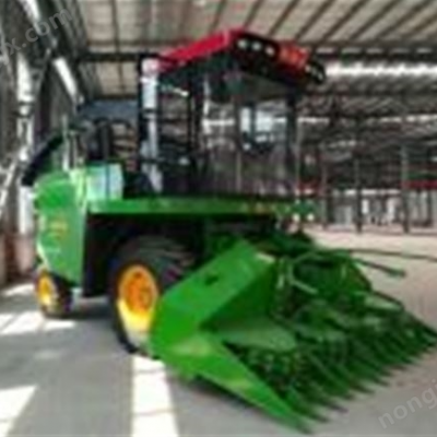 會晟4QZP-3000自走式青貯飼料收獲機(jī)