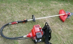 正宗華盛兩沖程動(dòng)力背負(fù)式割草機(jī) 割灌機(jī) 牧草收割機(jī)