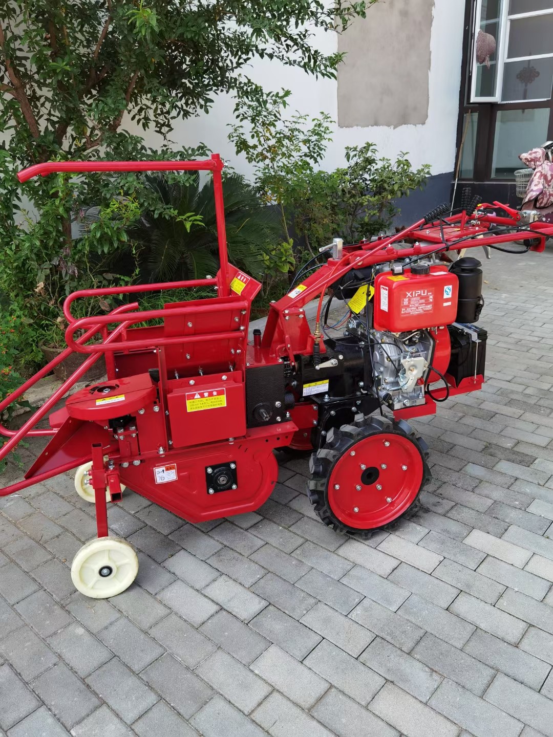 東誠小型苞谷收獲機 單行玉米收割機 手扶式收棒子機器