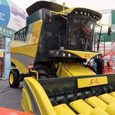 東風(fēng)4YZ-8（2000）自走式玉米收獲機(jī)