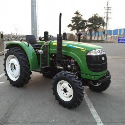 北拖484型輪式拖拉機(jī) 流線型