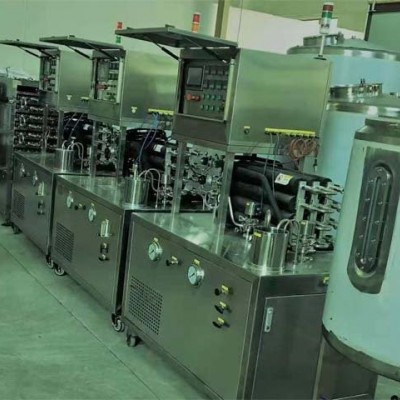 中小型飲料超高溫殺菌機 機械設(shè)備 殺菌設(shè)備 元程機械