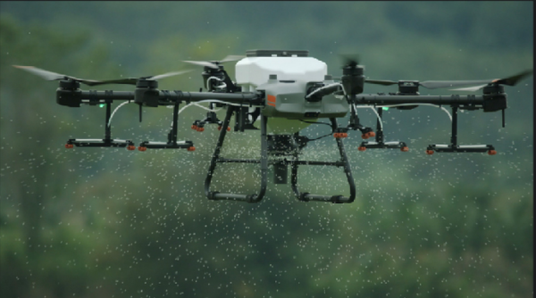 大疆T30大疆T30植保無人機