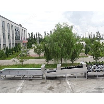 土豆干洗（馬鈴薯干洗）成套設(shè)備新產(chǎn)品