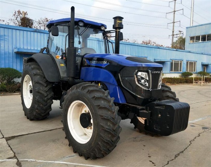 雷沃歐豹MW2104-6（G4）拖拉機(jī)