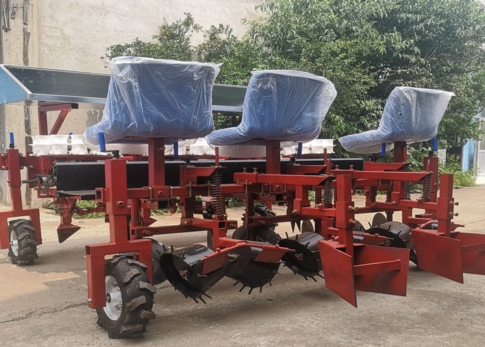 三行藥材移栽機(jī)