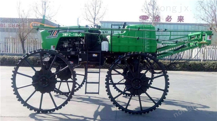 歐尚3WPZ-1800自走式噴桿噴霧機(jī)