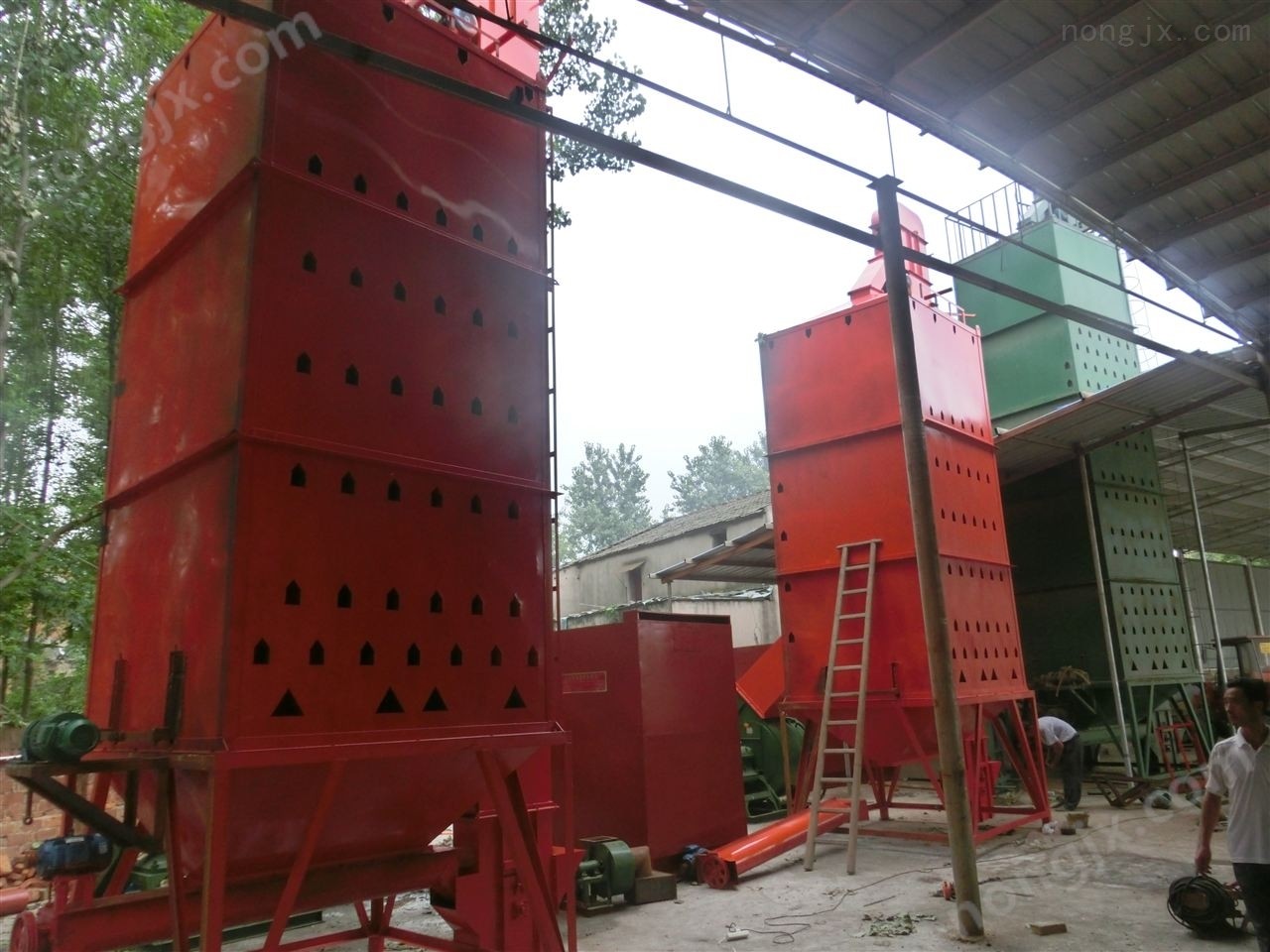 rh-20江西糧食烘干塔操作過程潤弘機(jī)械質(zhì)牛