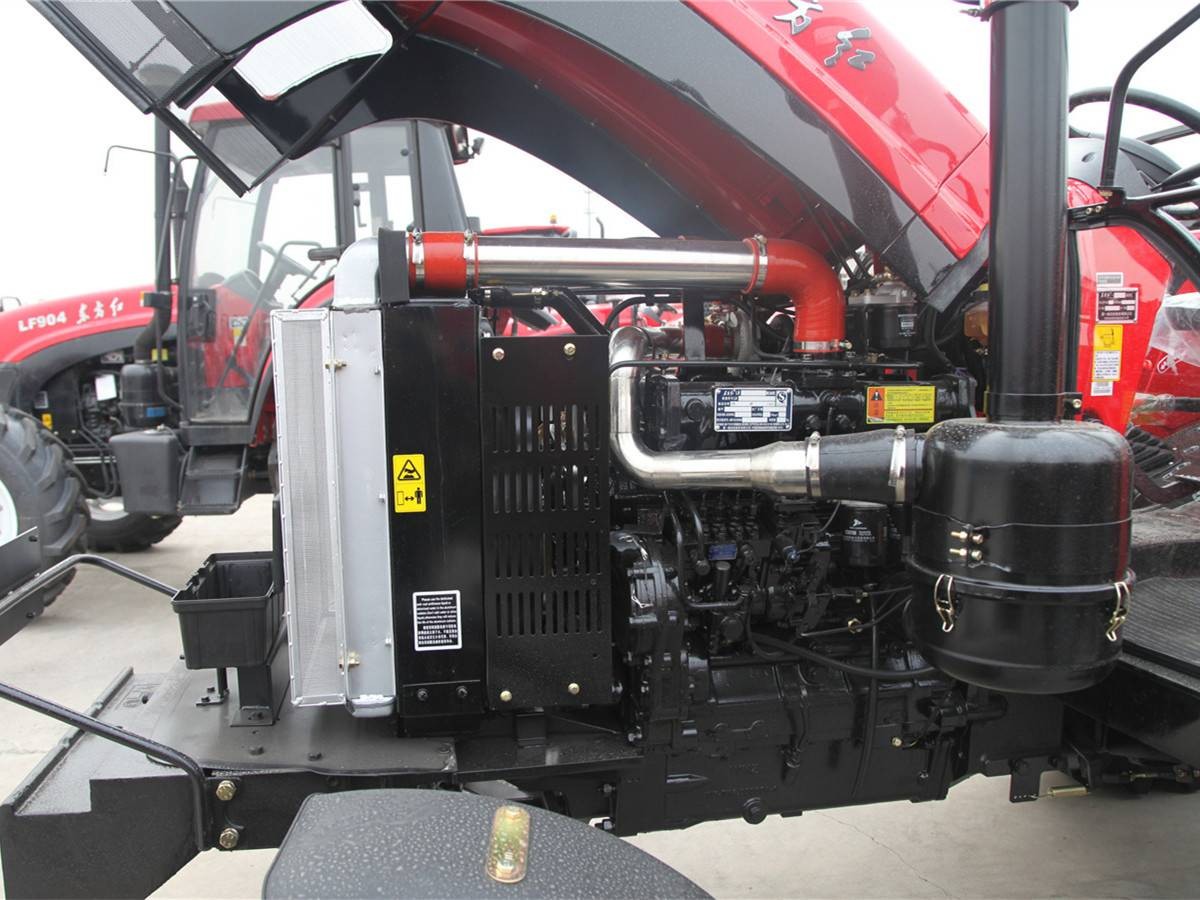 東方紅LY1100輪式拖拉機(jī)