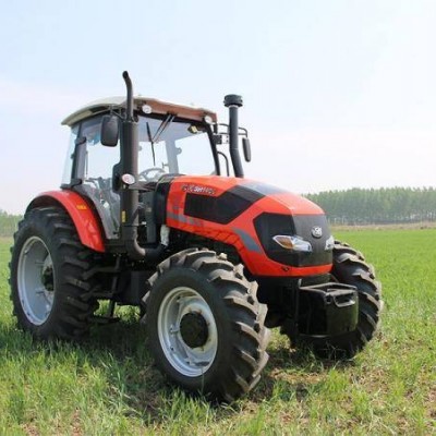 道依茨-法爾DF1404輪式拖拉機(jī)