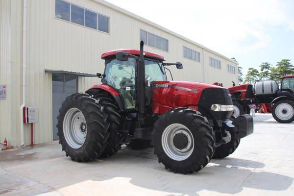 凱斯紐荷蘭Puma210輪式拖拉機