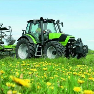 道依茨-法爾DF1604輪式拖拉機(jī)